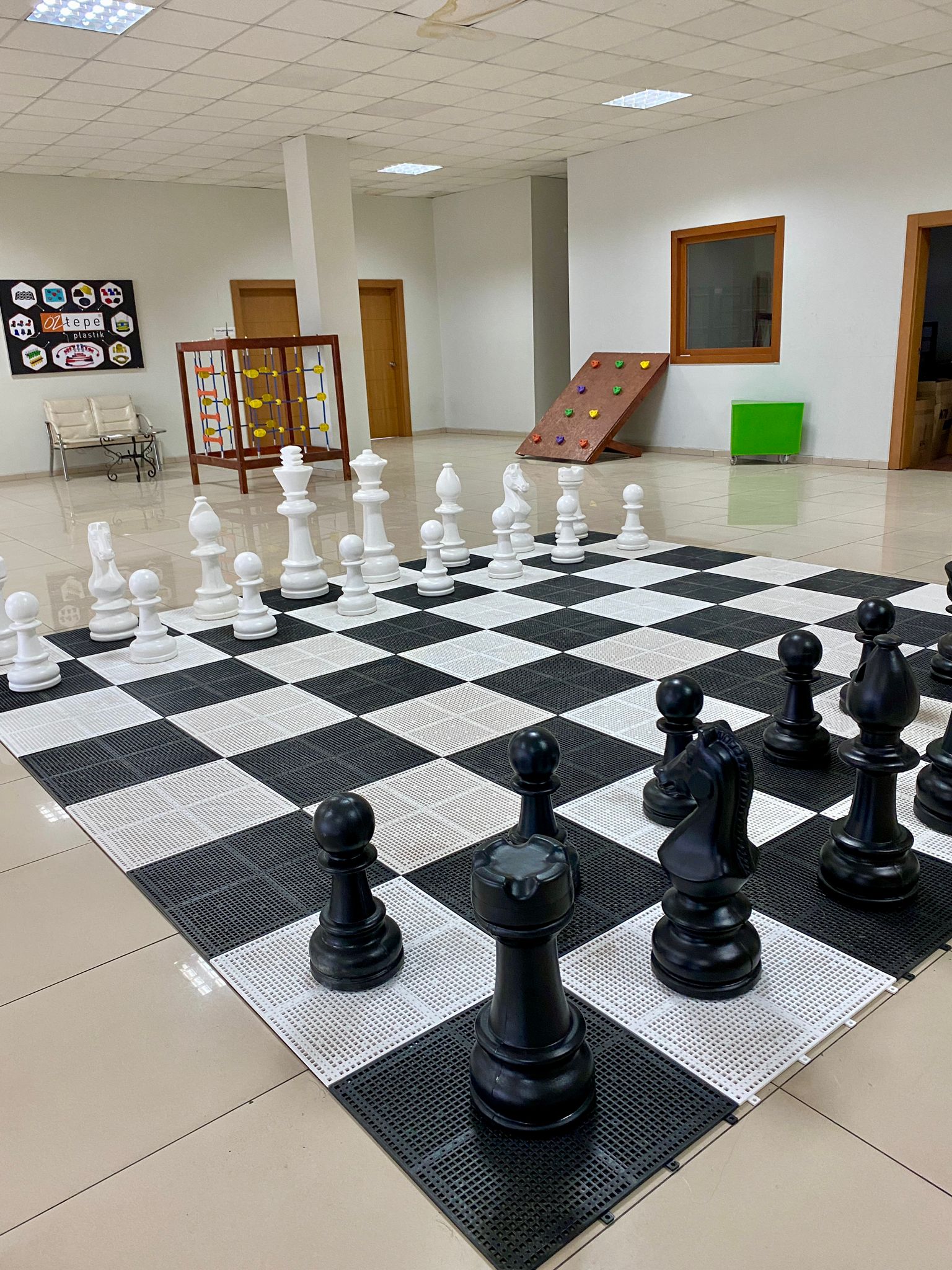 chess set (3)