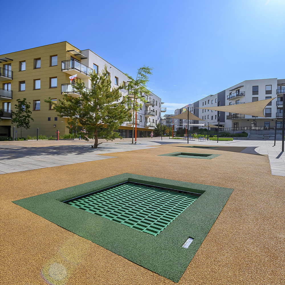 in-ground-trampoline-for-the-playground-mini-square (2)